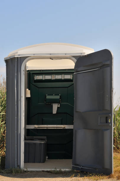 Best Portable restroom trailer rental  in Mclean, VA